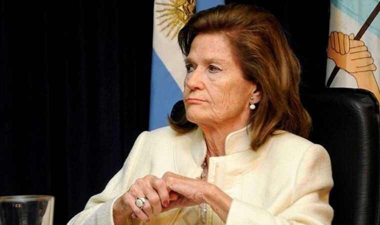 She made record on long distance archery