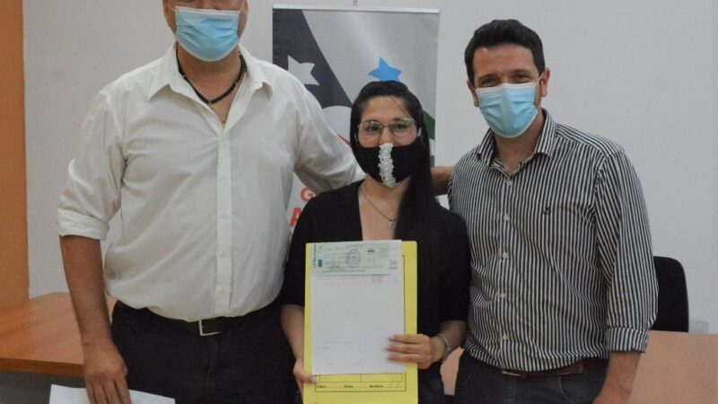 Avellaneda entregó fondos a emprendedores