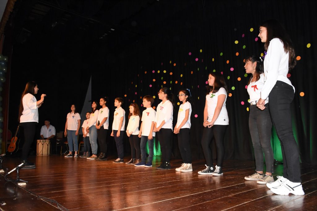 Exitoso primer festival de coros infanto juveniles en Avellaneda