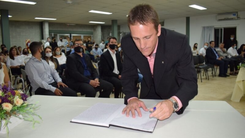 Brian Moschén es el nuevo decano de la UTN Facultad Reconquista