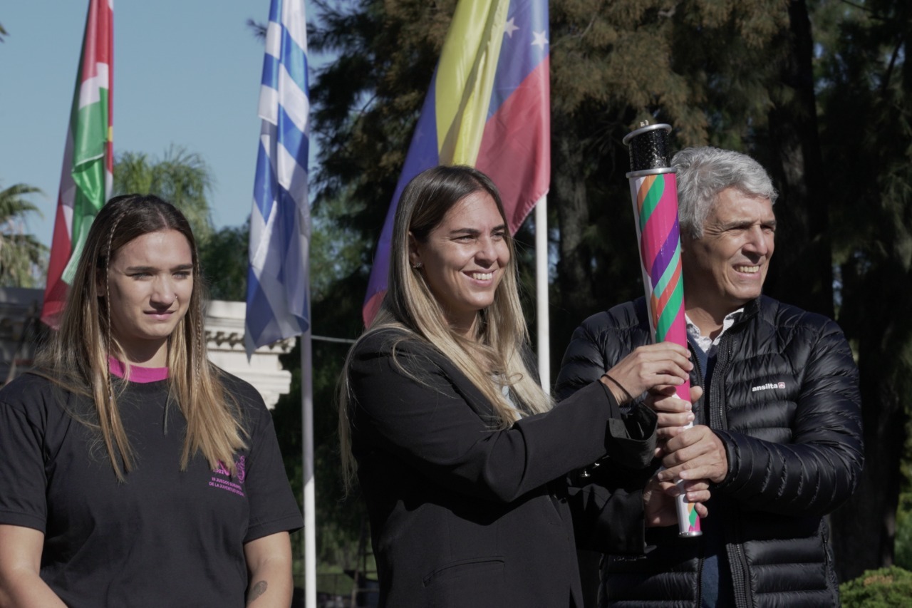 La antorcha de los III Juegos Suramericanos de la Juventud está en Santa Fe