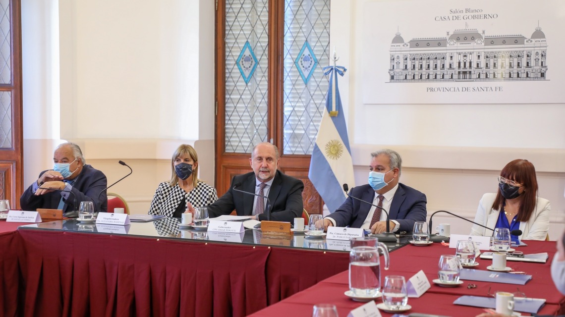 Santa Fe Más Justicia: la provincia firmó un convenio con la Corte Suprema para digitalizar gestiones ante el Registro de la Propiedad
