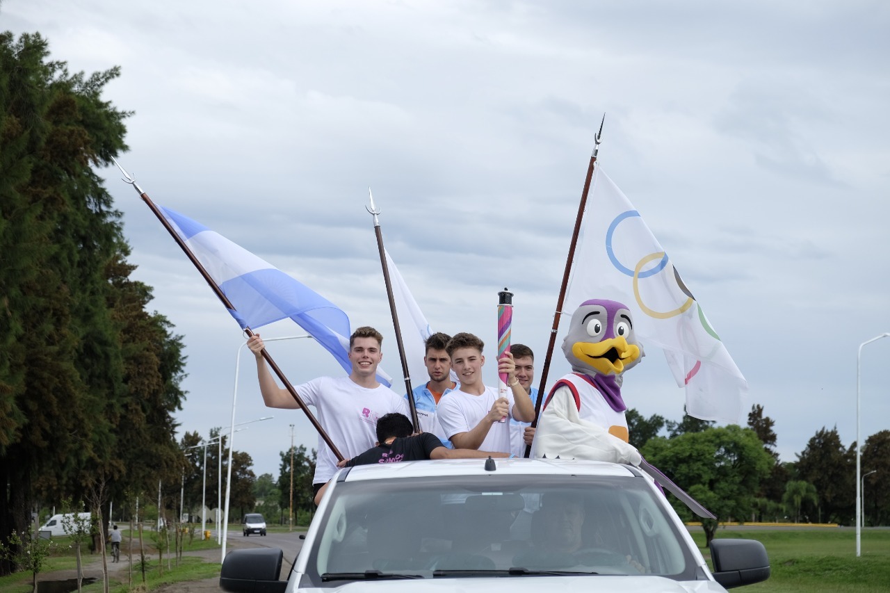 La llama de los Juegos Suramericanos de la Juventud recorrió Reconquista