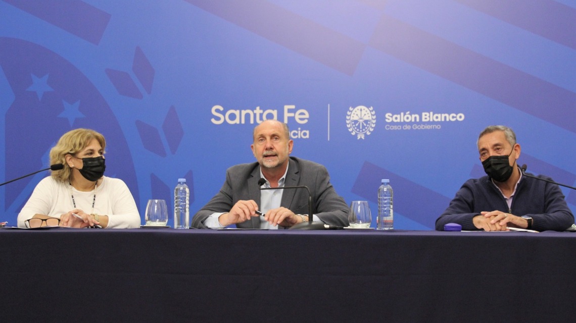 Perotti se reunió con el Comité de expertos para evaluar la situación sanitaria