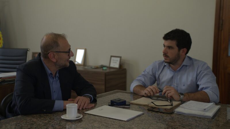 Corach mantuvo una reunión de trabajo con el intendente de Venado Tuerto