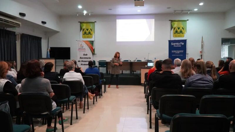 Encuentro con autoridades de niñez, adolescencia y familia