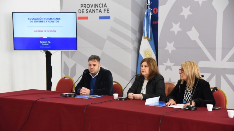 Cantero mantuvo una reunión de trabajo con directivos de escuelas secundarias para adultos