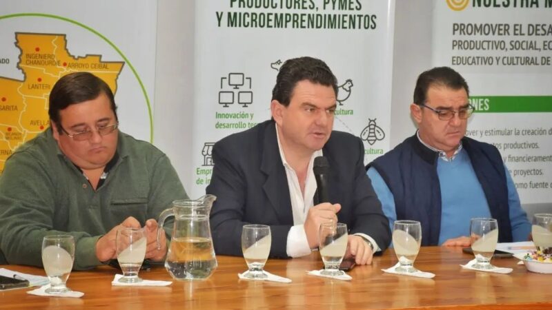 Entregan créditos a productores de Malabrigo