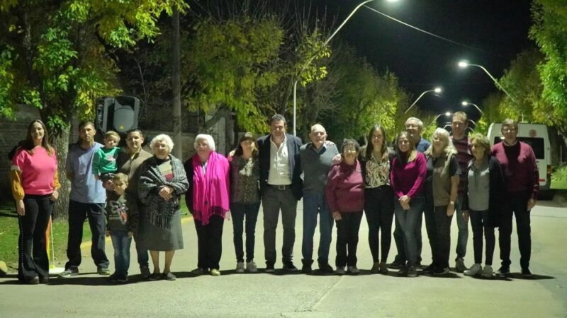 Avanza el plan de iluminación pública eficiente en Malabrigo