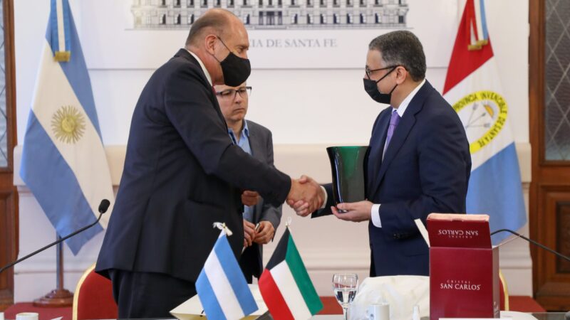 Omar Perotti comenzó la misión oficial del gobierno de la provincia de Santa Fe a Kuwait