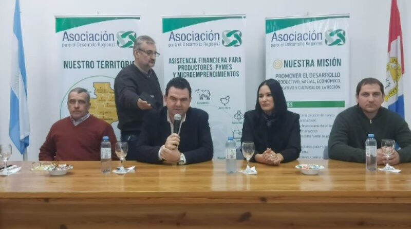 Presentaron la 31° Jornada Apícola en la Asociación para el Desarrollo Regional