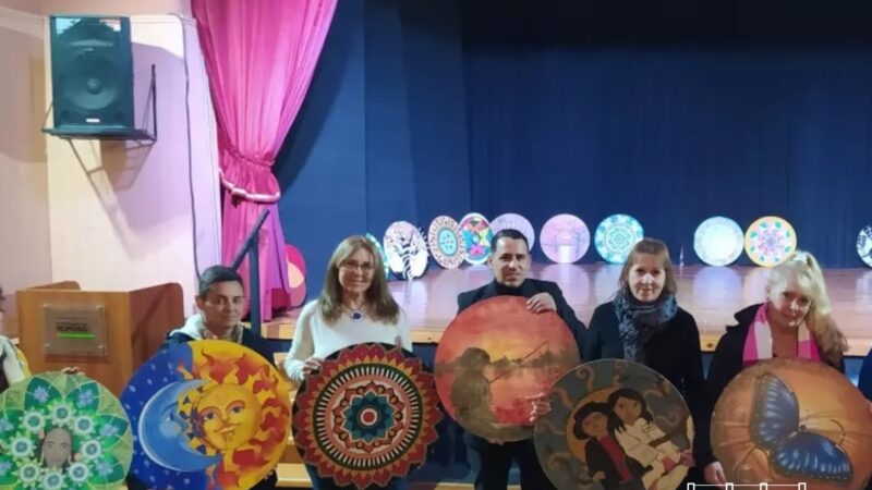 Presentaron la muestra de Mandalas en Romang