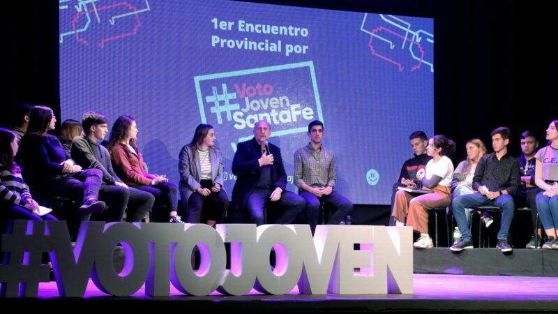 Perotti participó del primer encuentro provincial por la implementación del Voto Joven