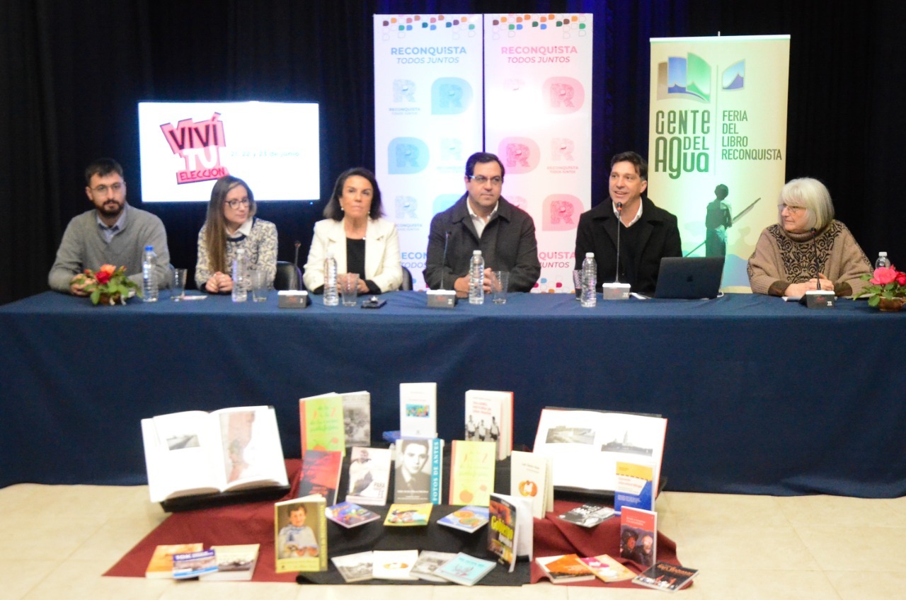 Reconquista se prepara para las Ferias del Libro y de carreras