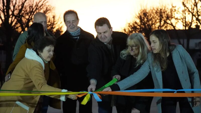 Nueva cuadra de pavimento en Malabrigo