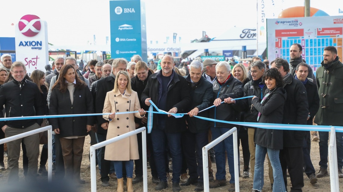 Perotti participó de la inauguración de AgroActiva