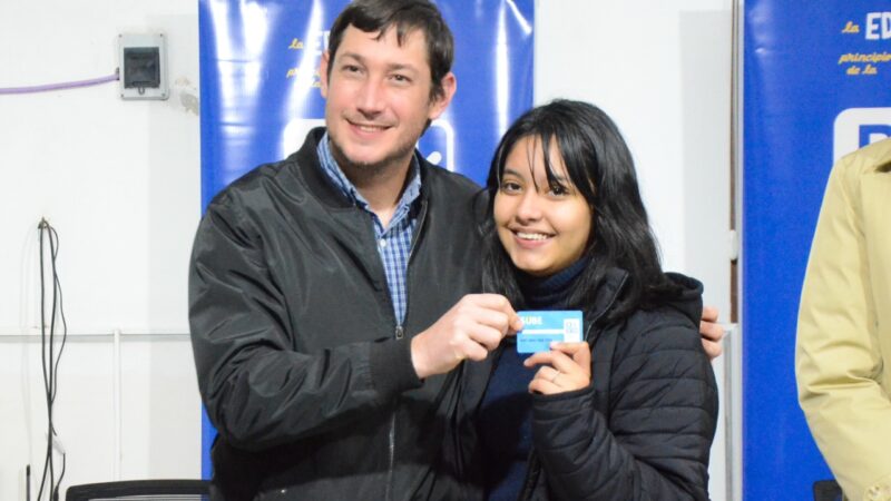 Entrega de Boleto Estudiantil Gratuito y SUBE
