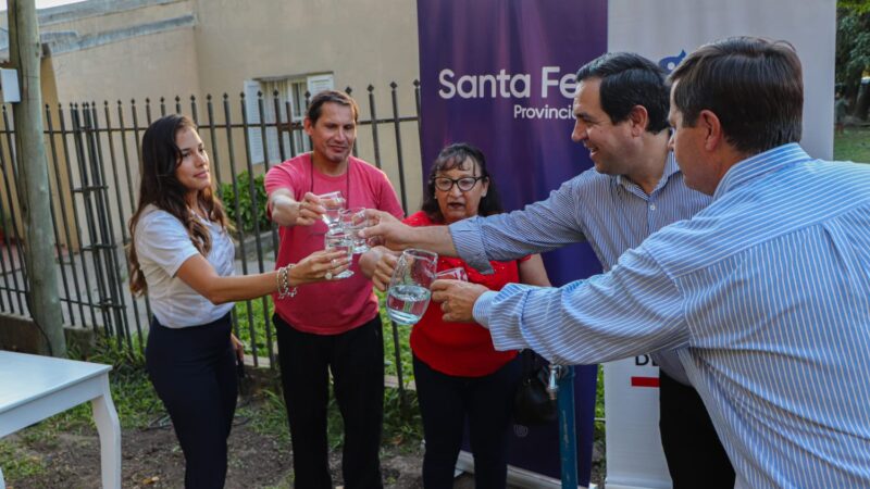 Llega el agua potable a 102 viviendas de Barrio Zulema de Reconquista