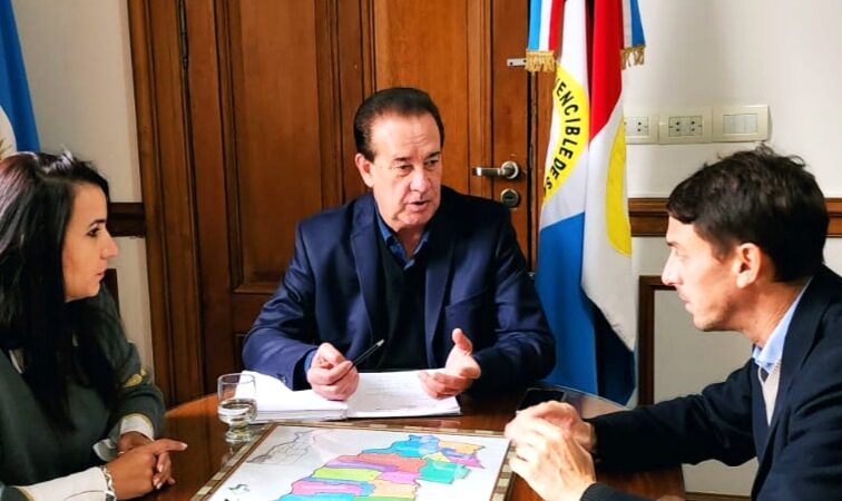 Marcón gestiona conectividad para la región