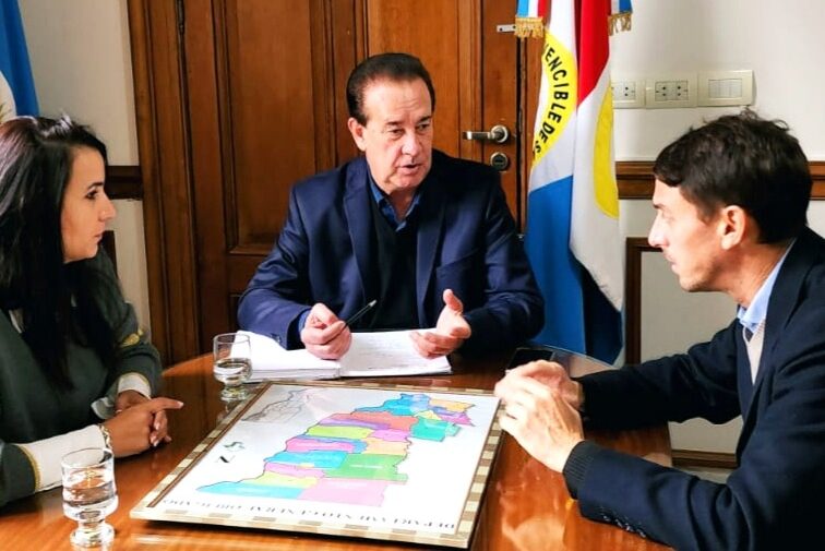 Marcón gestiona conectividad para la región