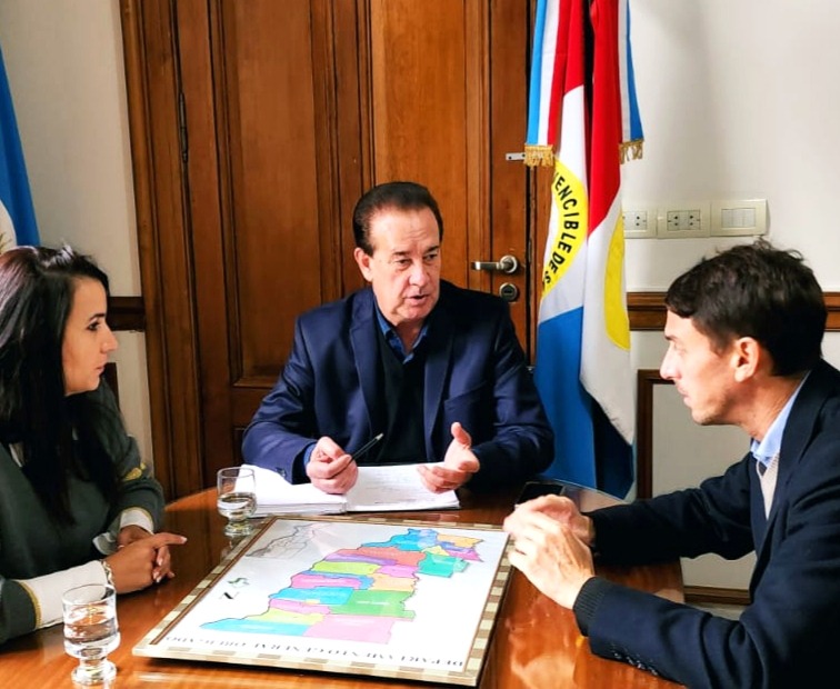 Marcón gestiona conectividad para la región