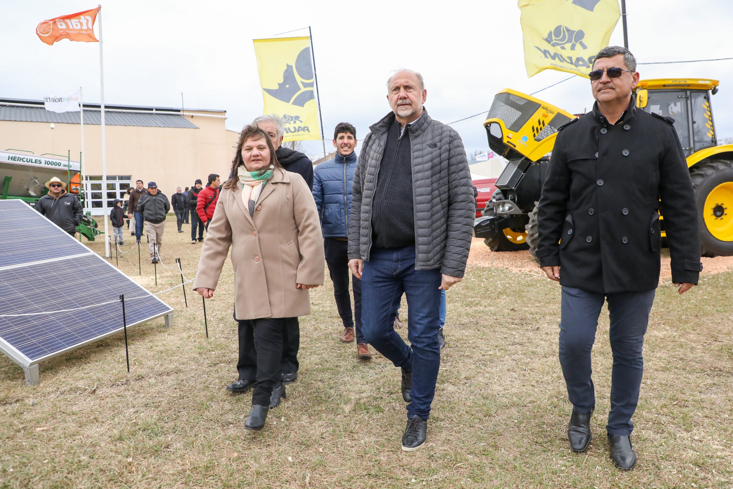 Perotti visitó la muestra Feriagro Regional 2022