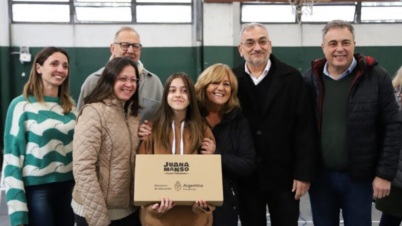 La provincia ya entregó cerca de 25.000 netbooks en escuelas santafesinas