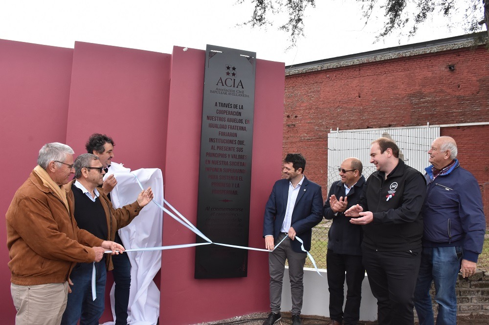 Avellaneda celebró los 100 años junto al cooperativismo