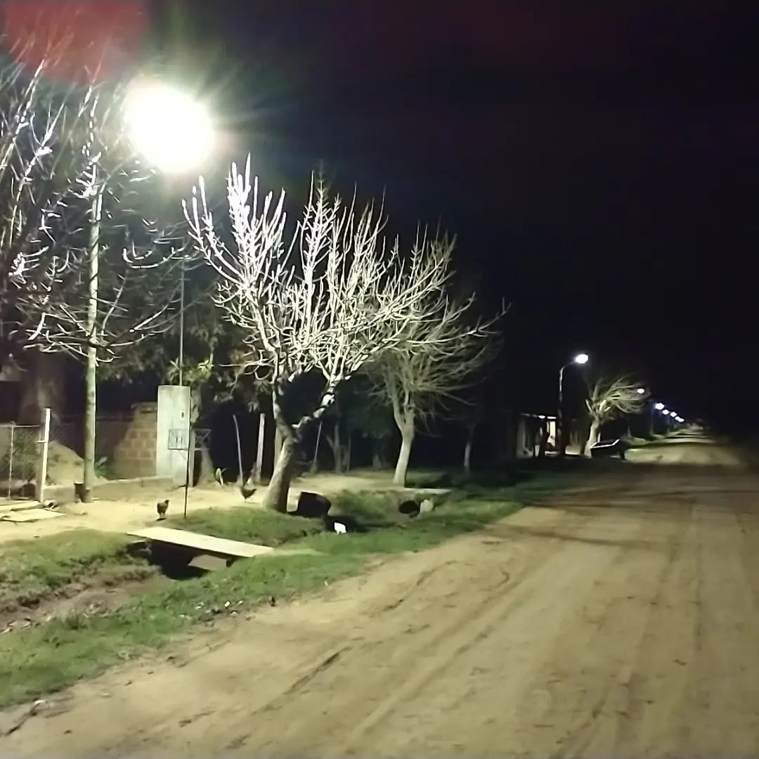 Iluminan con led barrio El Tiro de Romang