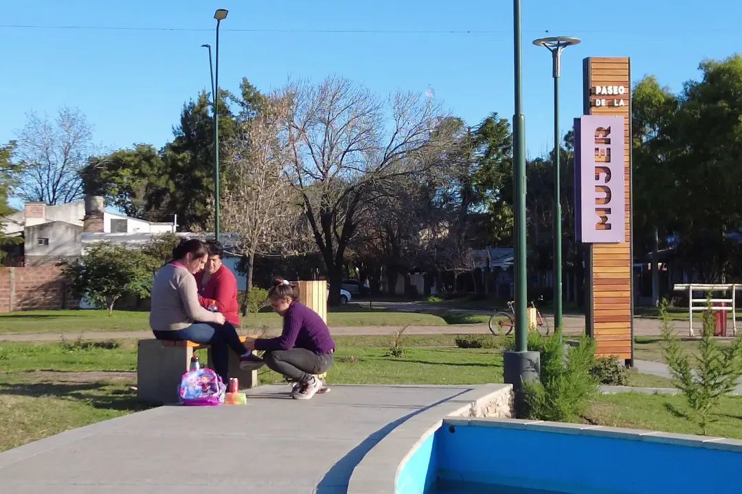 Habilitaron el paseo de la mujer en Romang