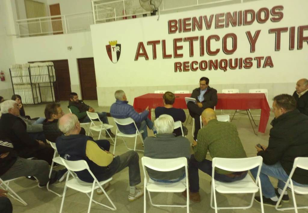 Más luminarias para clubes de Reconquista