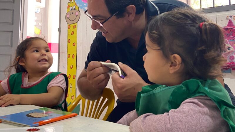 El Intendente Vallejos recorrió los espacios infantiles
