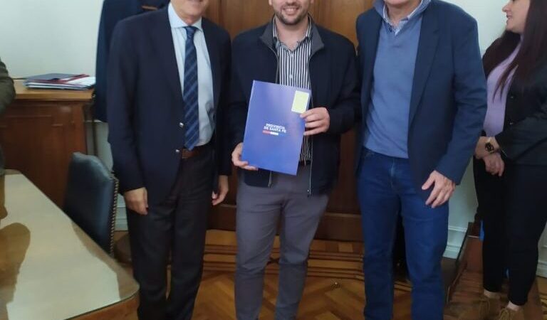 Avellaneda comprará una motoniveladora hidráulica para servicios públicos