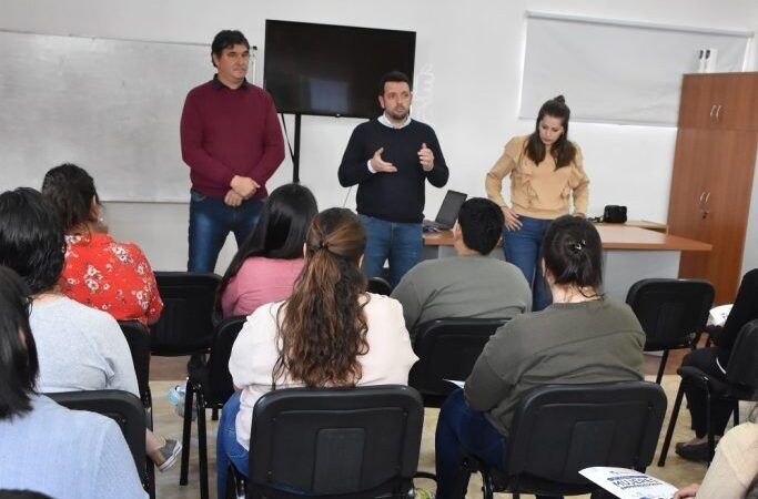 Concurso de mujeres emprendedoras en Avellaneda