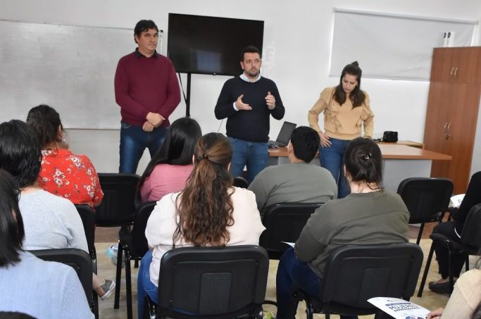 Concurso de mujeres emprendedoras en Avellaneda