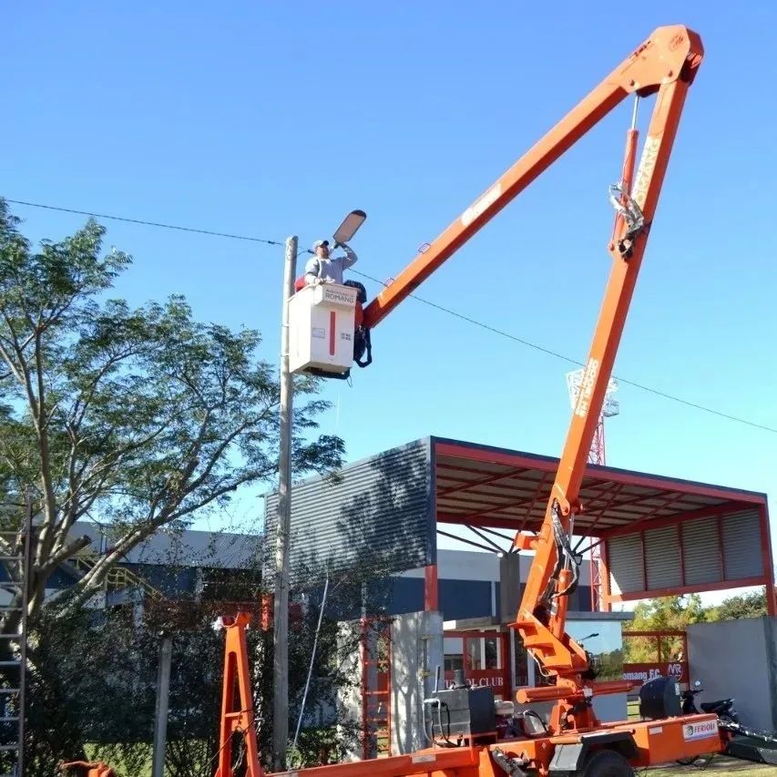 Iluminan el acceso al barrio El Tiro de Romang
