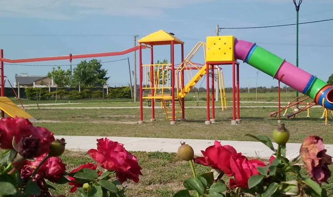 Puesta en valor de espacios verdes de barrio la cortada