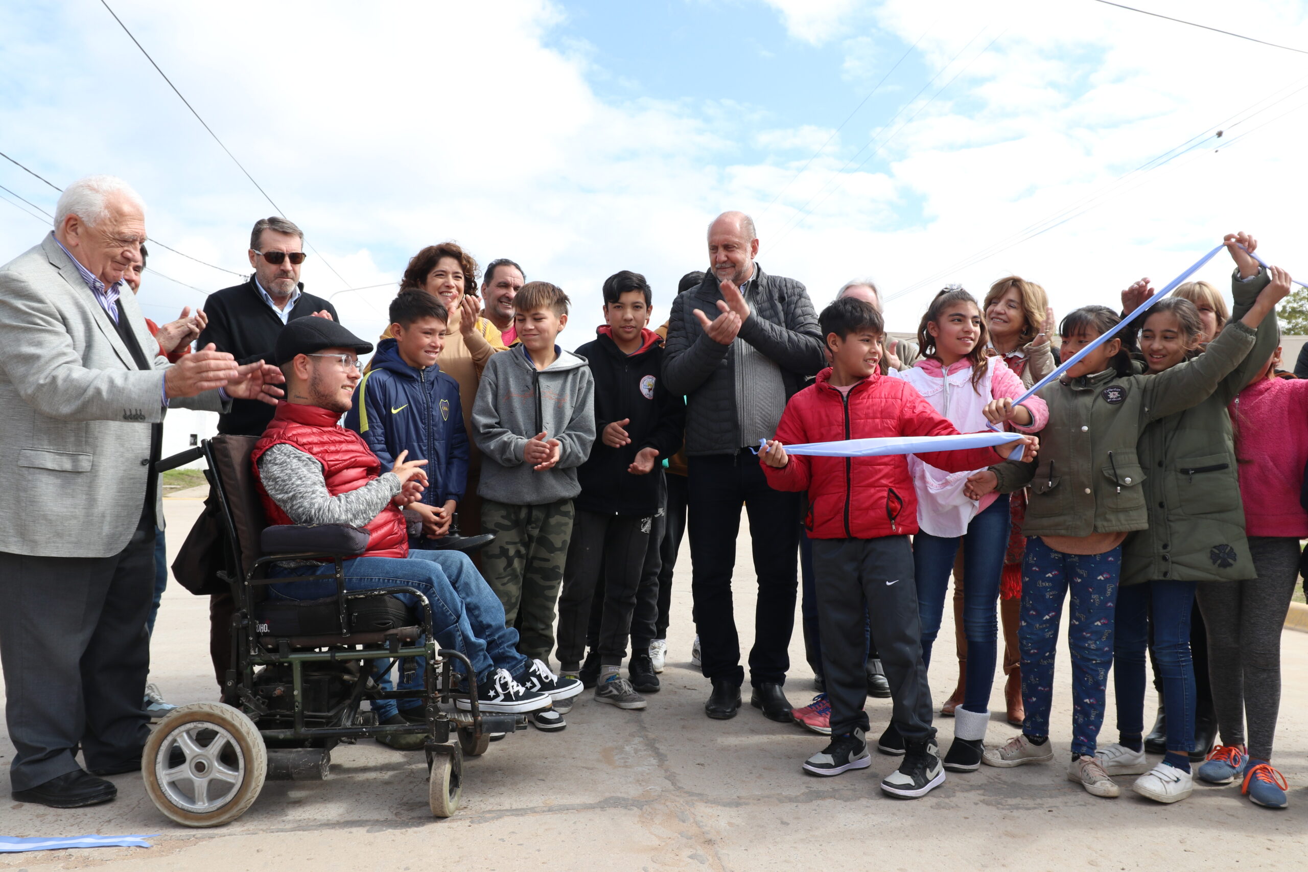 Perotti inauguró la Escuela Superior de Enfermería de la ciudad de Vera