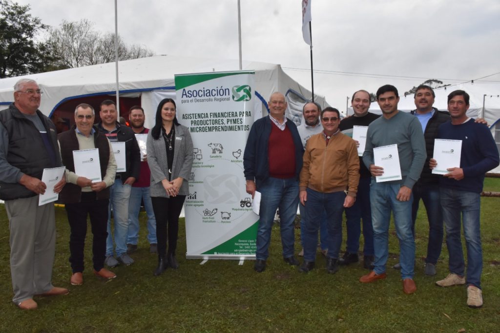 Avellaneda acompaña a los productores agropecuarios