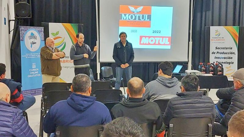 Capacitación sobre aceites para motores en Malabrigo