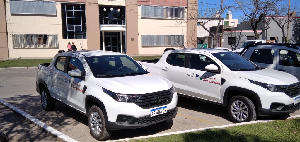 Avellaneda incorporó dos camionetas para mejorar la seguridad vial