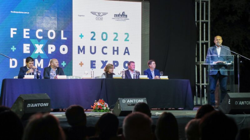 El gobernador Perotti participó de la inauguración de Fecol y Expodema
