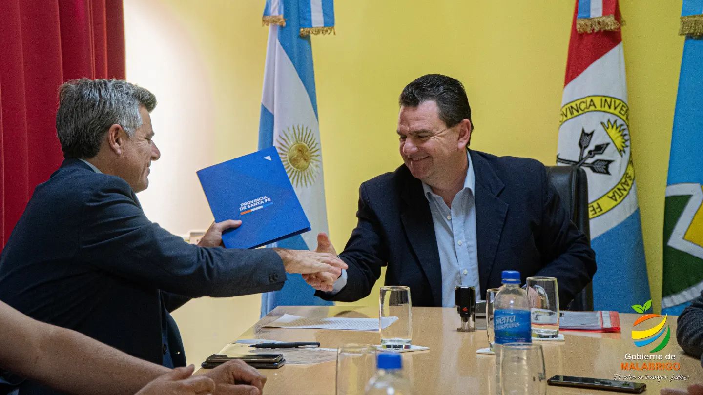 Spontón firmó convenio del Plan Incluir para iluminar con luces led