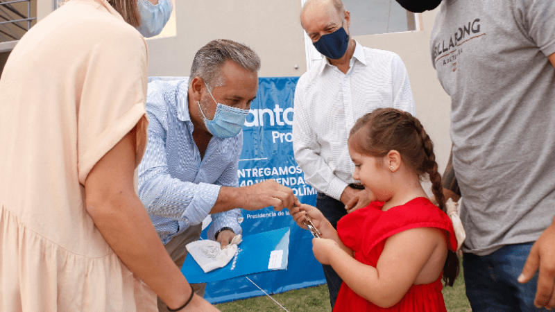 Lewandowski recorre ciudades y comunas de los Departamentos General Obligado y Vera