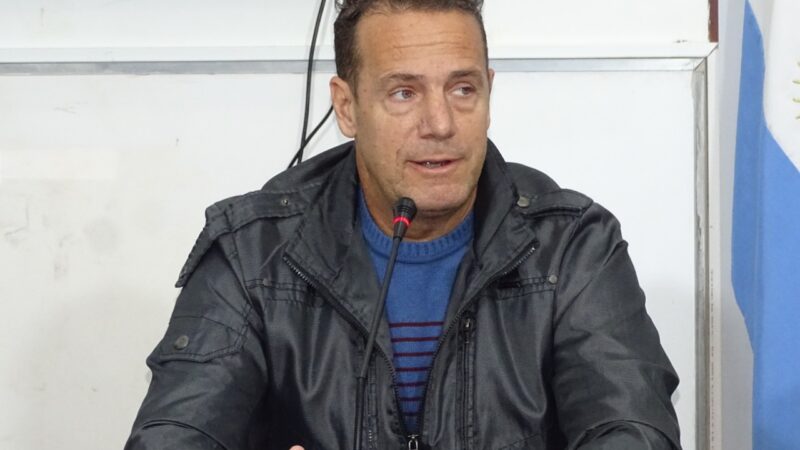 Machado: «El raid náutico se va a poder ver desde la costa»