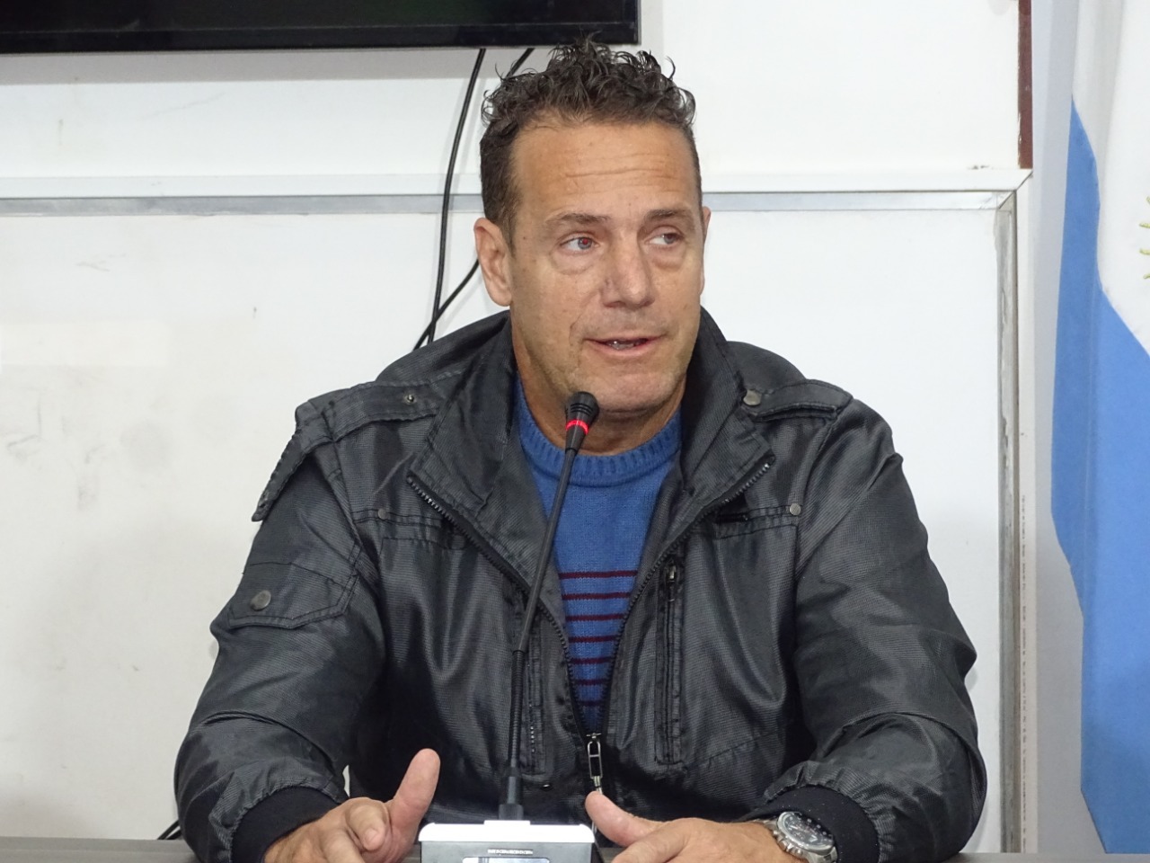 Machado: «El raid náutico se va a poder ver desde la costa»