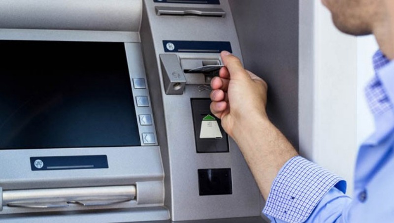 [SERVICIOS] Avellaneda paga sueldos a empleados municipales