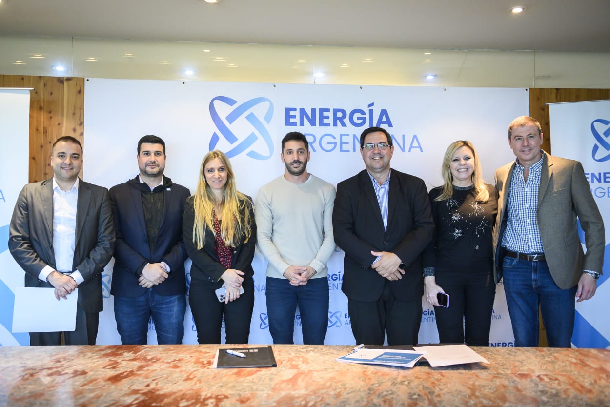 Avanzan las gestiones para llevar gas natural a los barrios de Reconquista