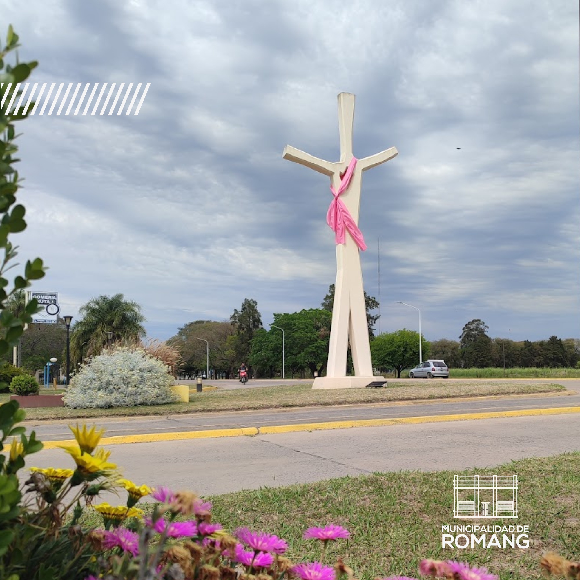 Romang se viste de rosa en el Día internacional de la lucha contra el cáncer