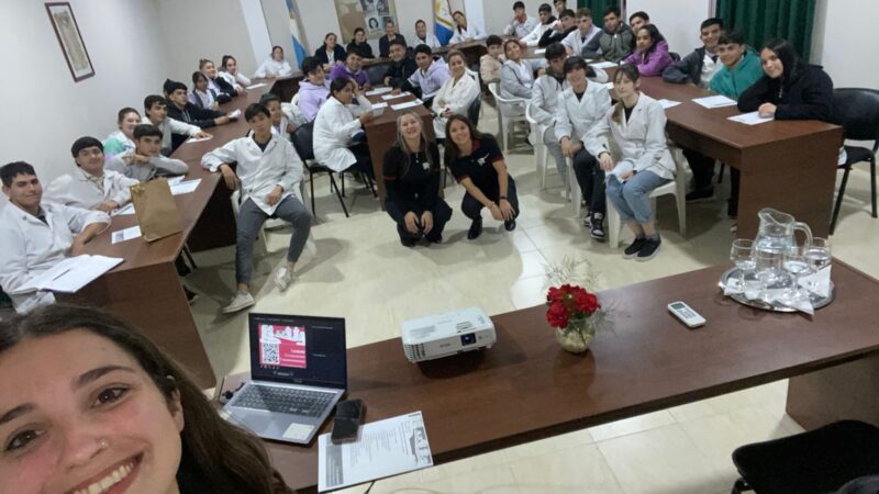 Charlas de orientación vocacional en Reconquista